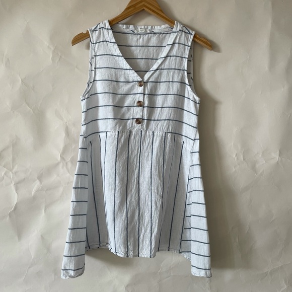 beachlunchlounge Tops - BEACHLUNCHLOUNGE white blue stripe linen tunic S/P